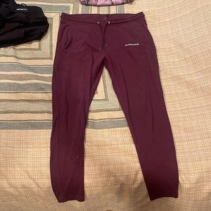Men’s Large Alphalete Joggers in maroon